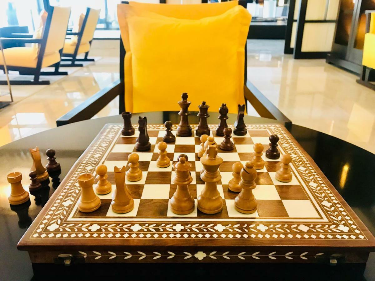 Hotel Trident Agra Agra  Exterior foto A chess board
